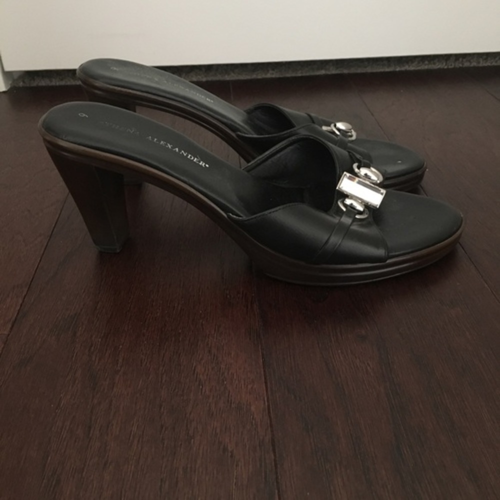 Athena Alexander Sandals - Picture 2 of 4
